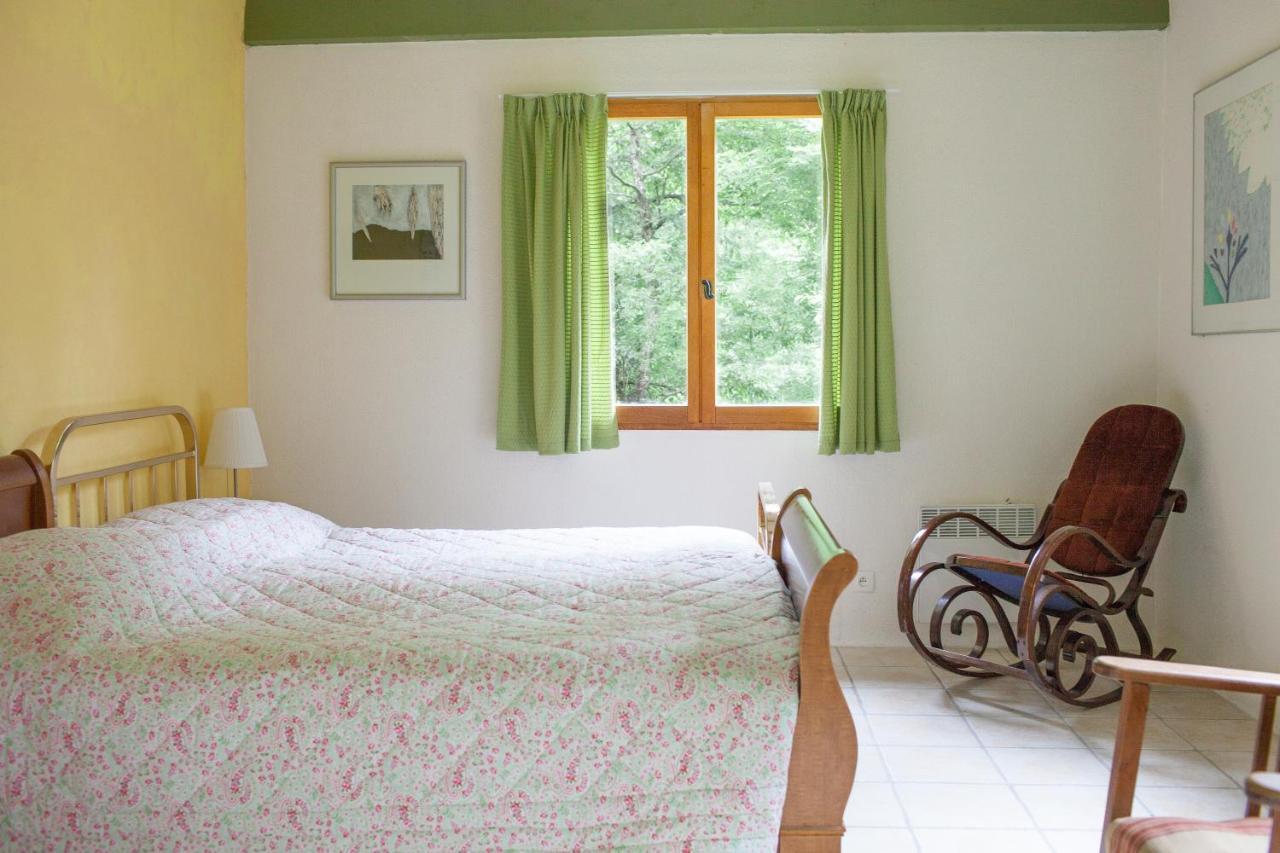 Romantic In The Ardeche With Free Wifi And Tv *